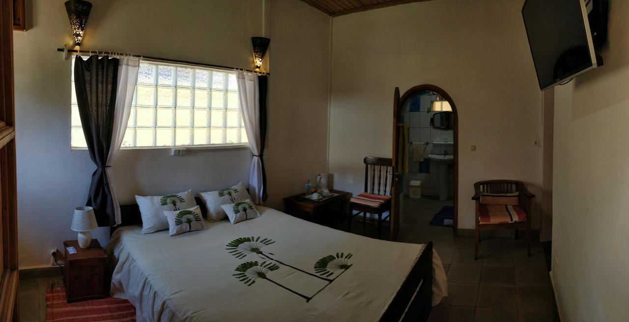 Hotel Le Trianon Antsirabe Extérieur photo