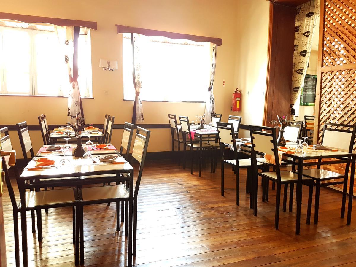 Hotel Le Trianon Antsirabe Extérieur photo