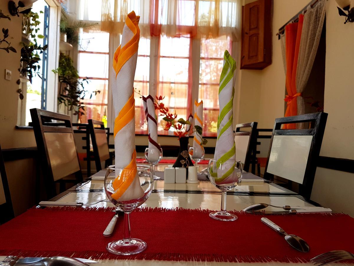 Hotel Le Trianon Antsirabe Extérieur photo