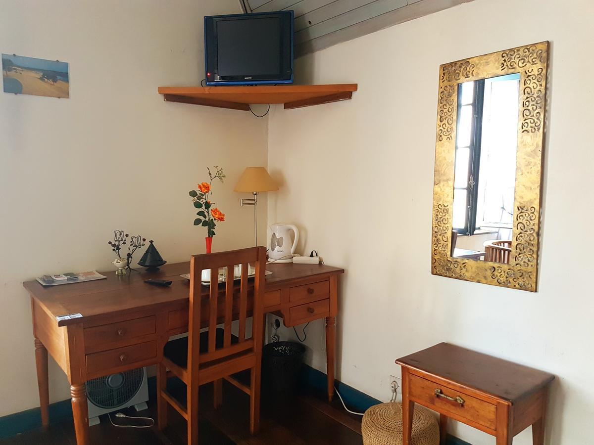 Hotel Le Trianon Antsirabe Extérieur photo