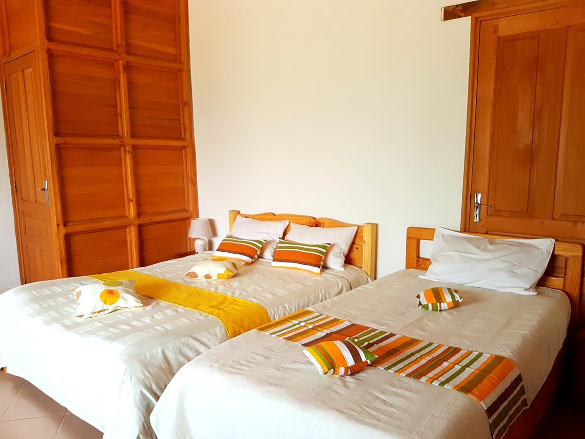 Hotel Le Trianon Antsirabe Extérieur photo