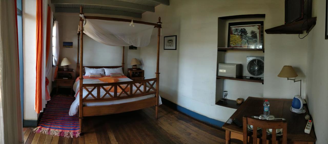 Hotel Le Trianon Antsirabe Extérieur photo